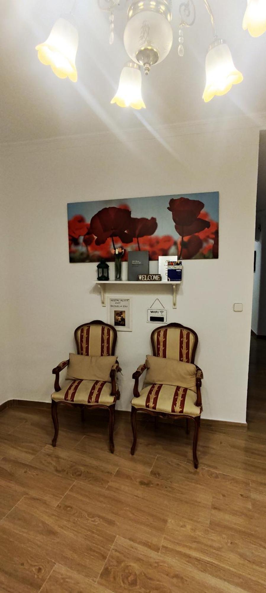 Hostal Aliste Madrid Exteriör bild
